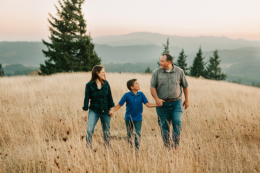 Family hiking at Fitton Green Natural Area in Corvallis