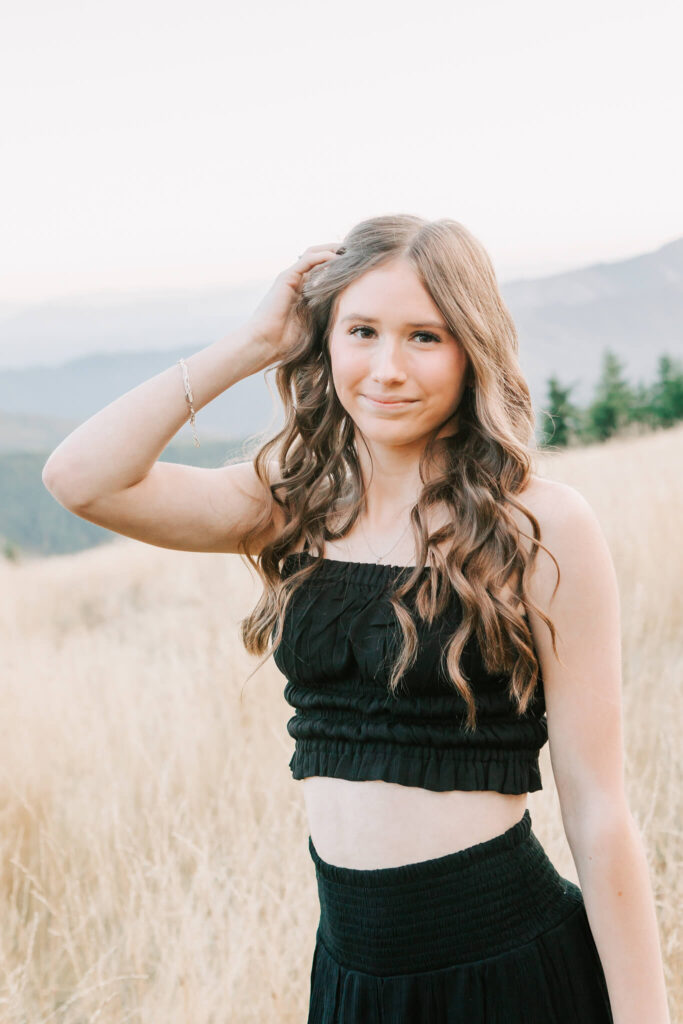 High school senior poses at mary's peak corvallis oregon